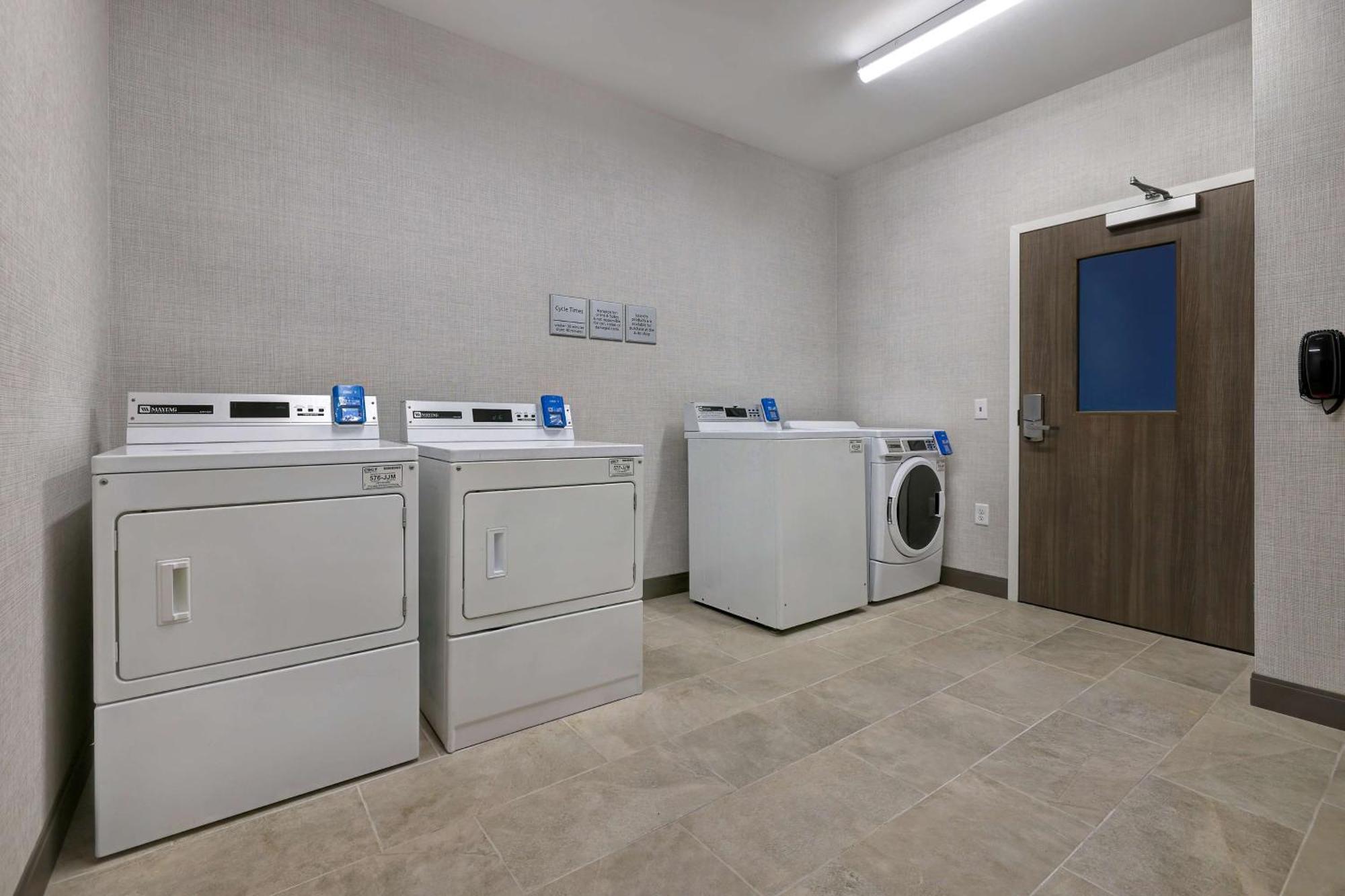 Hampton Inn & Suites Houston East Beltway 8, Tx Exteriör bild